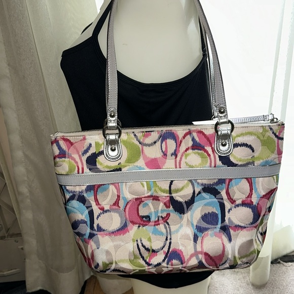 Coach Ikat Multi Signature Optic Shoulder Glam Tote - Picture 3 of 11